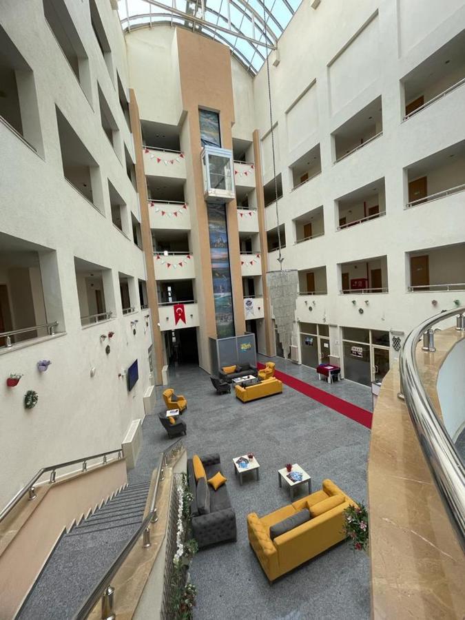 Selahaddin Eyyubi Uygulama Oteli 伊斯坦布尔 外观 照片